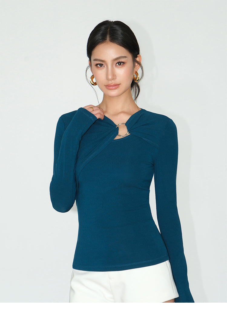 Twist Accent Ring Detail Long-Sleeve Top 179