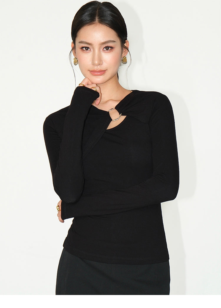 Twist Accent Ring Detail Long-Sleeve Top 180